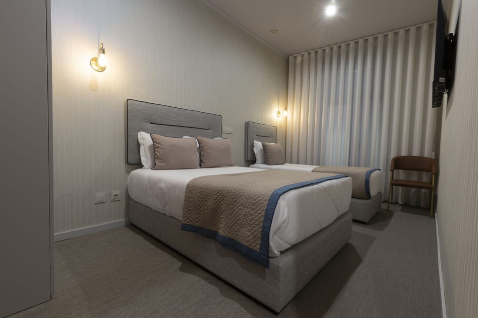 Standard Triple Room | Blackout drapes, free WiFi, bed sheets