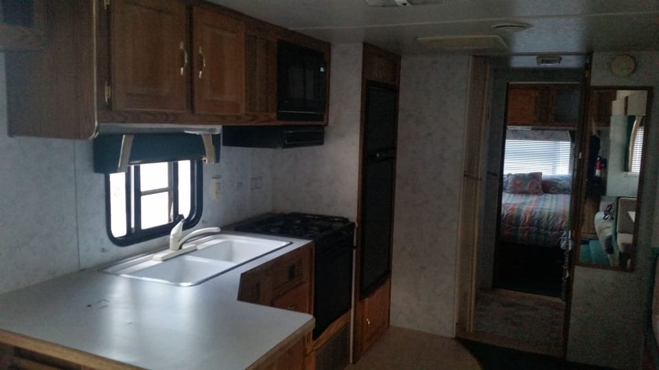 Mobile Home, Refrigerator & Microwave, Mountain View | Private kitchen | Fridge, microwave, coffee/tea maker