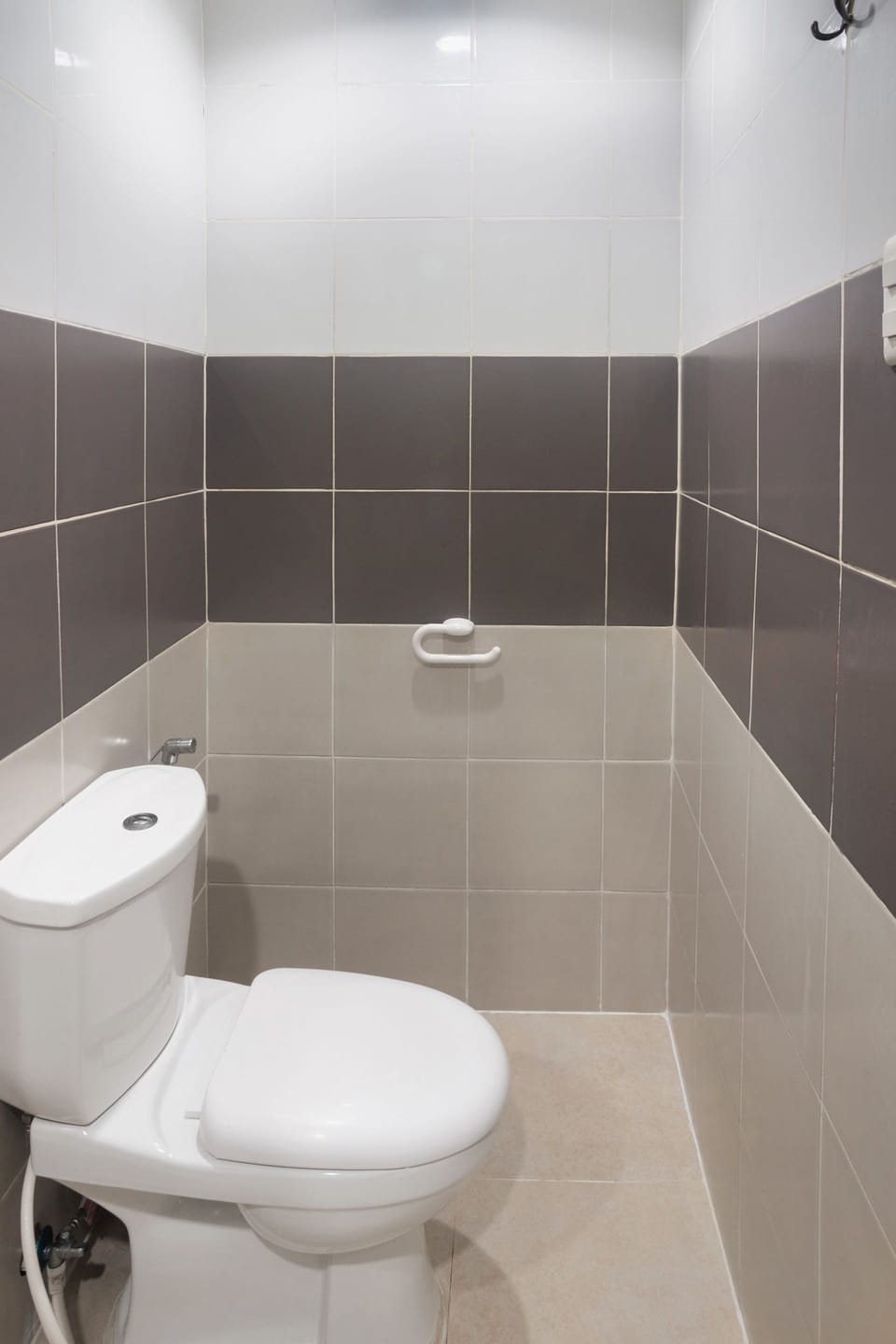 Deluxe Double Room | Bathroom | Shower, bidet, towels, soap
