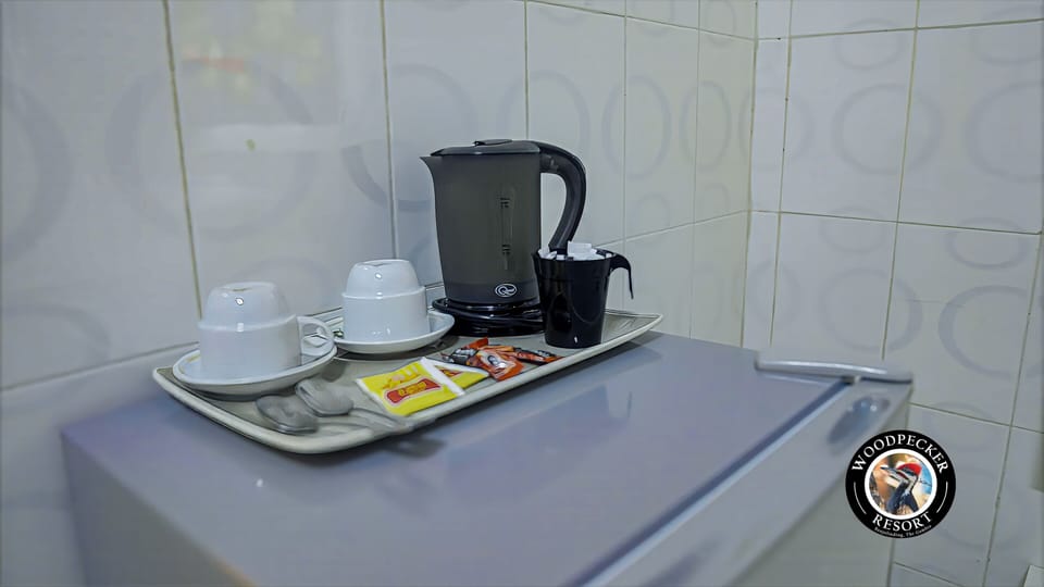 Standard Double Room | Desk, soundproofing, free cribs/infant beds, rollaway beds