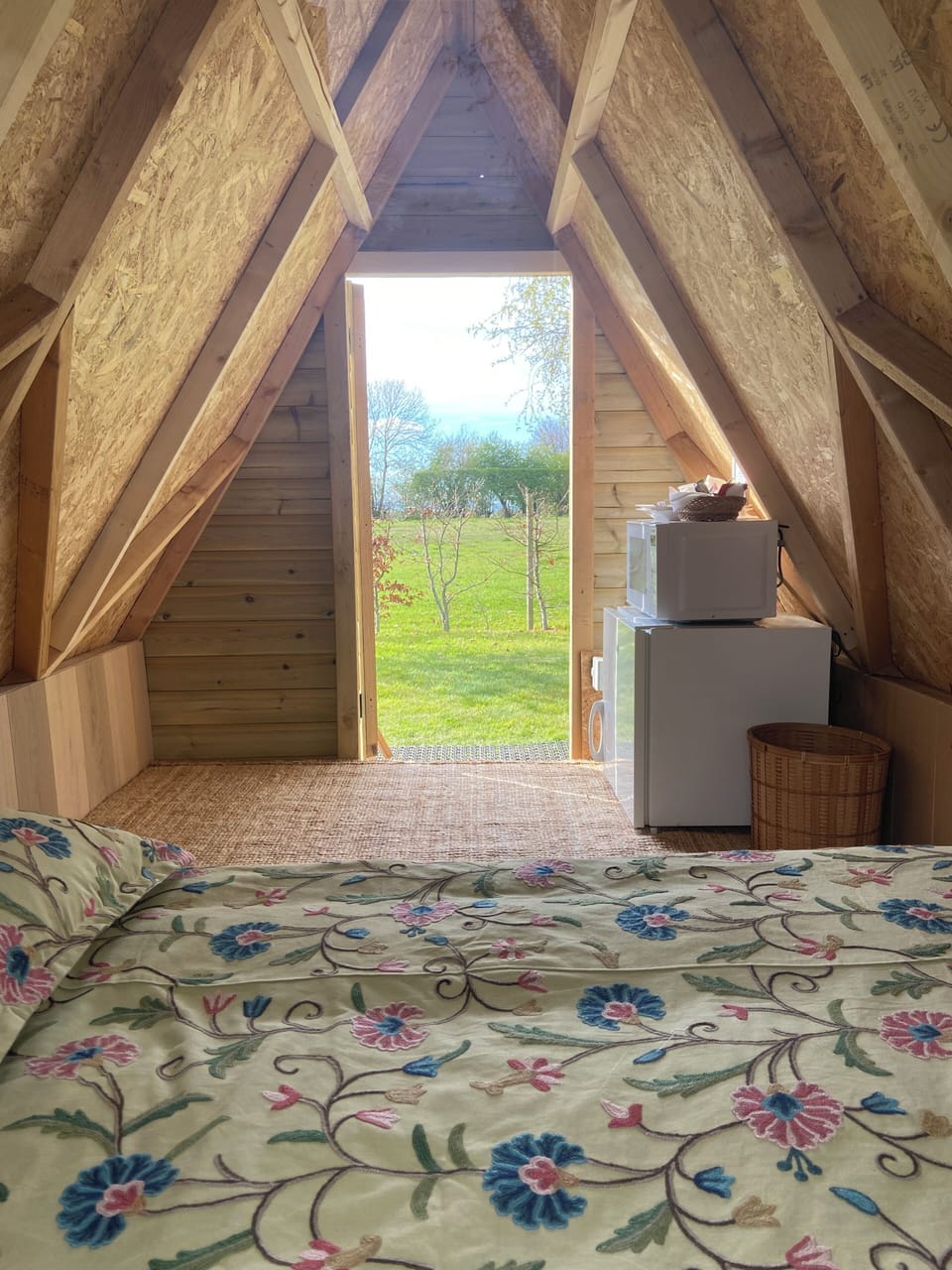 Desk, blackout drapes, soundproofing, bed sheets