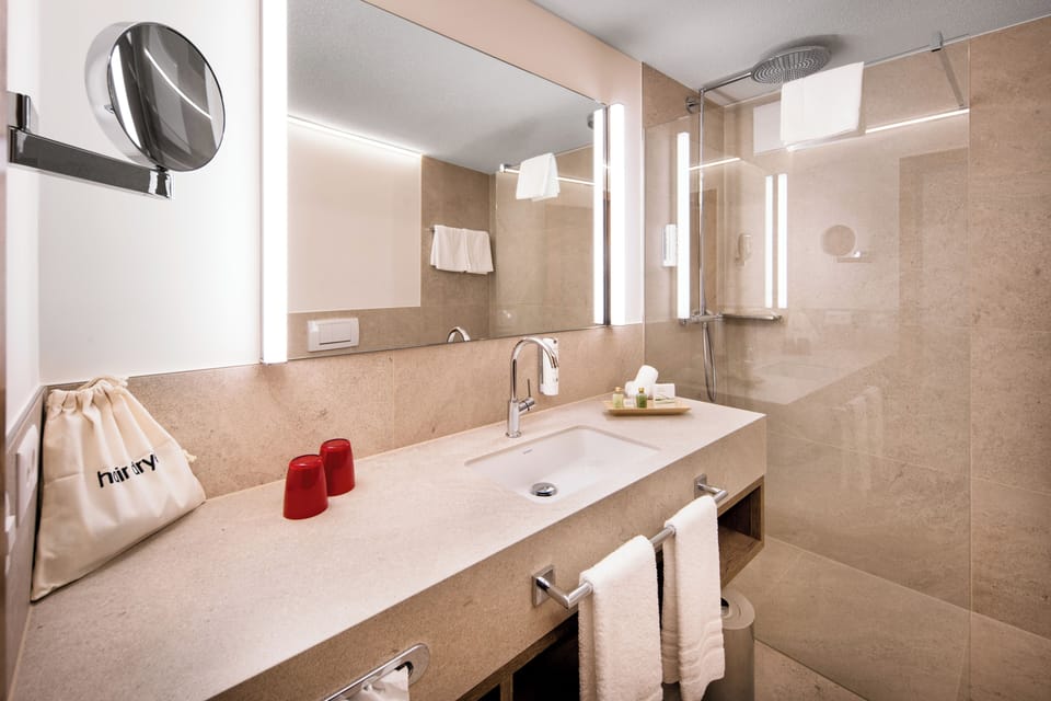 Deluxe Triple Room, Mountain View | Bathroom | Shower, hair dryer, towels, soap