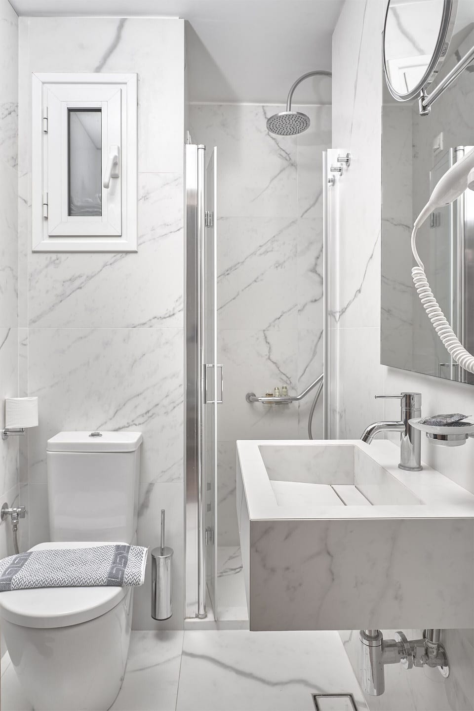 Double or Twin Room | Bathroom | Shower, free toiletries, hair dryer, slippers