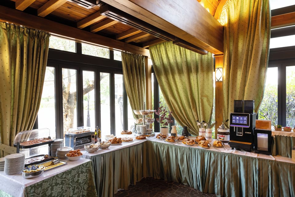 Daily continental breakfast for a fee
