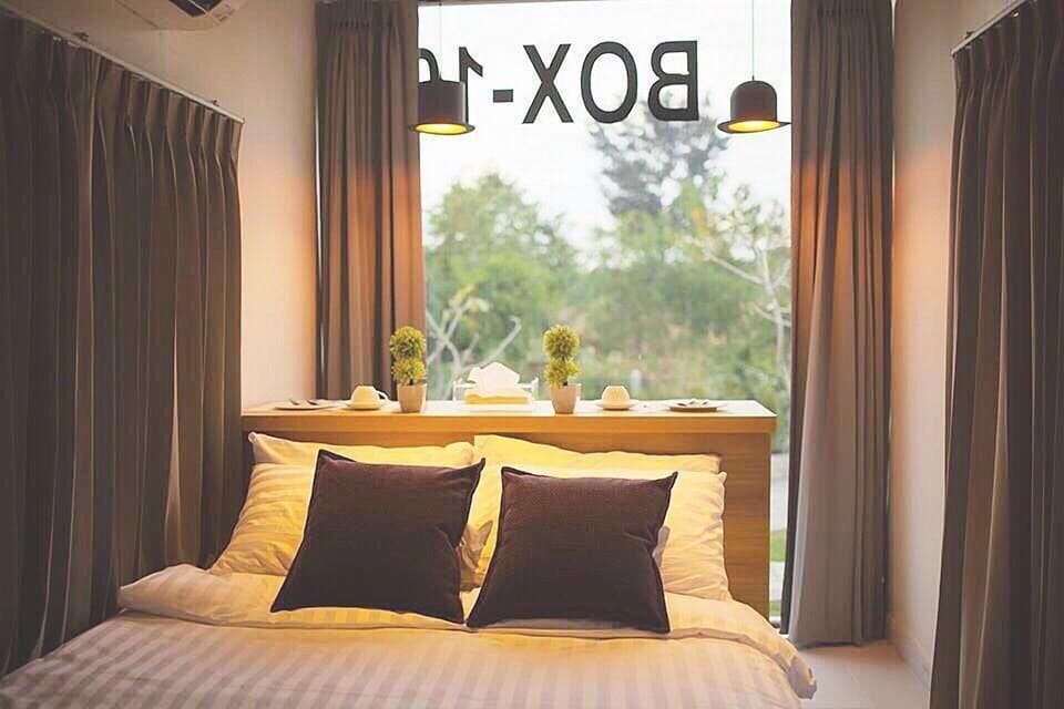 Deluxe Room | Desk, rollaway beds, free WiFi