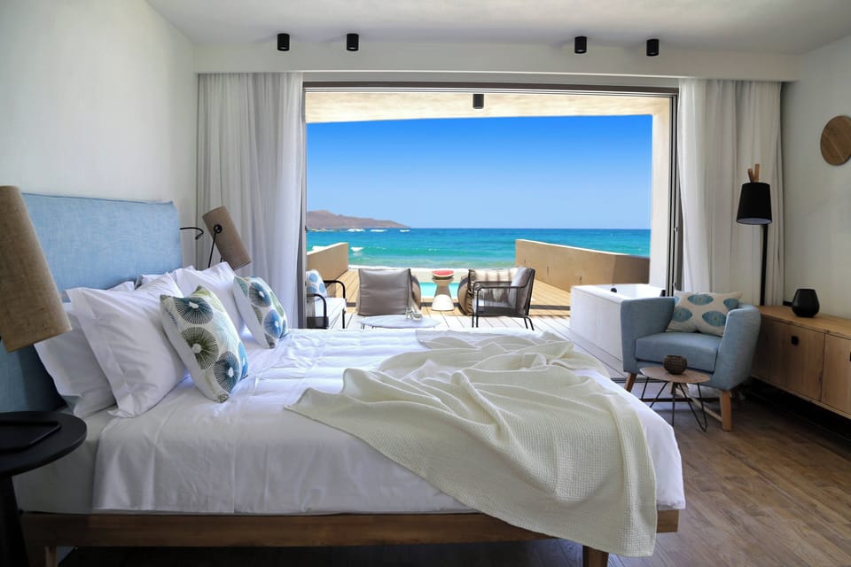 1 King Bed (Pure Haven, Sea Front with Private Pool) | Premium bedding, down comforters, minibar, in-room safe