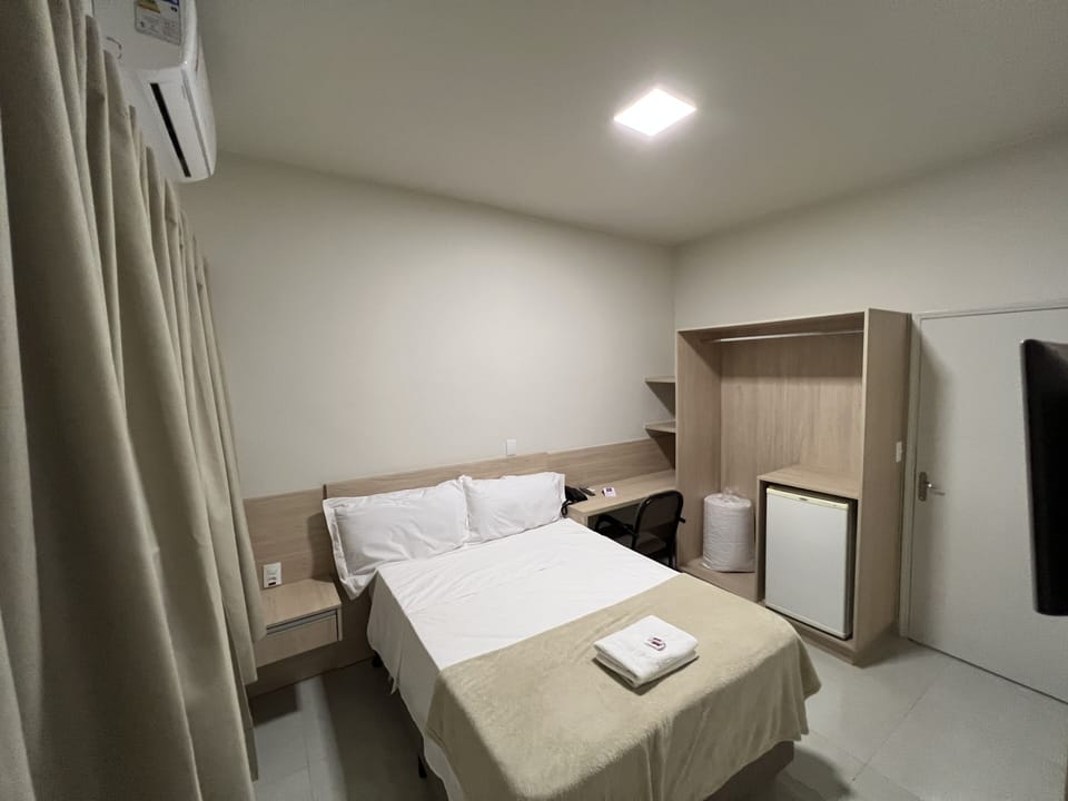 Deluxe Double Room | Minibar, desk, free WiFi