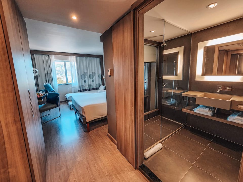 Superior Apartment, 1 Double Bed with Sofa bed, City View | Minibar, in-room safe, desk, soundproofing