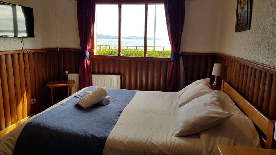 Habitación Vista Mar, Matrimonial Doble | Premium bedding, free WiFi, bed sheets