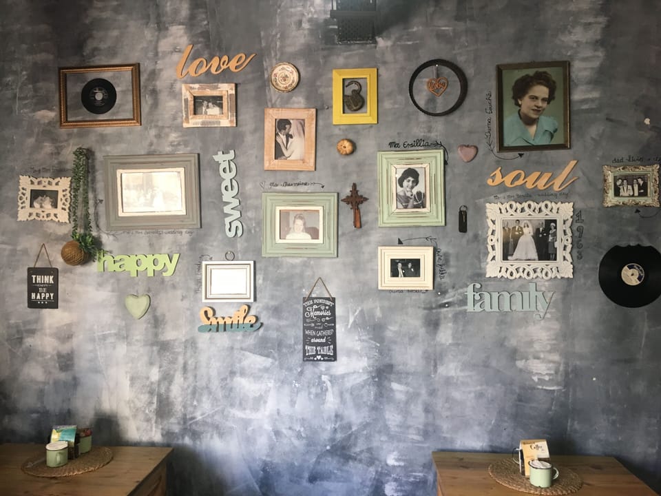 Cafe