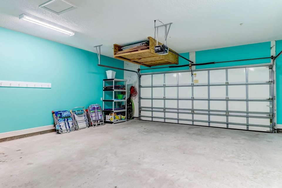 Condo, 3 Bedrooms | Interior