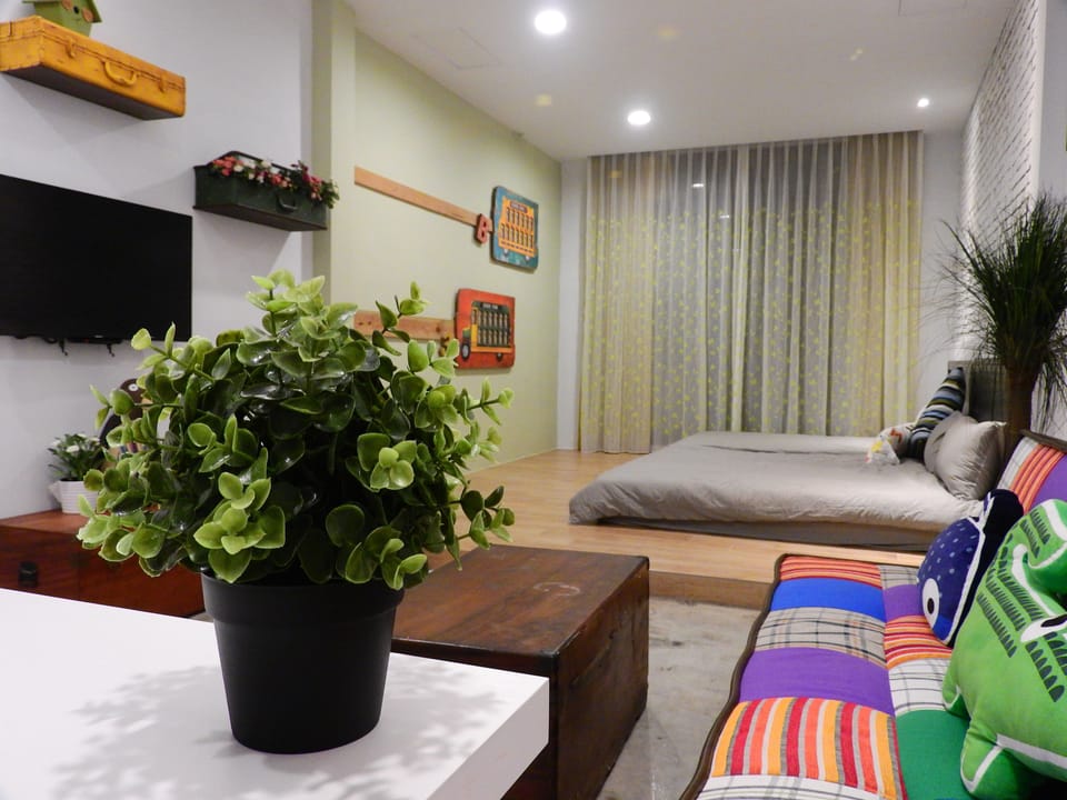 Comfort Quadruple Room, 1 Bedroom | Premium bedding, desk, soundproofing, rollaway beds