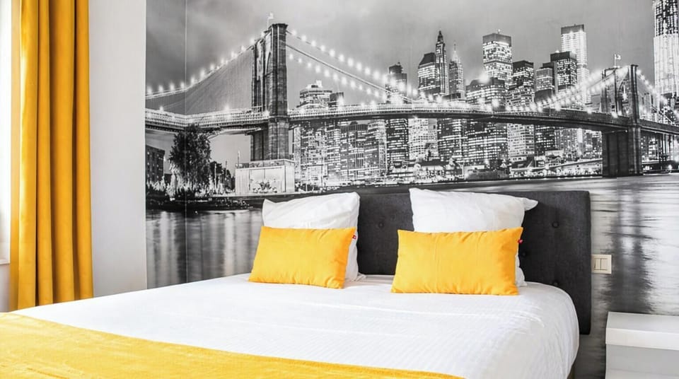 Standard Double Room, 1 Bedroom, Private Bathroom | In-room safe, desk, soundproofing, free WiFi