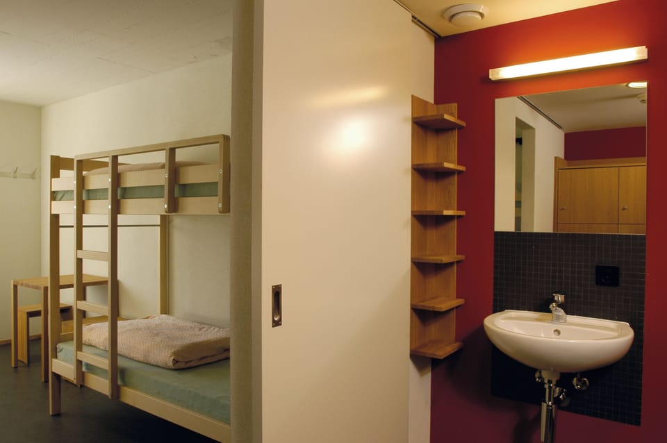 Free WiFi, wheelchair access