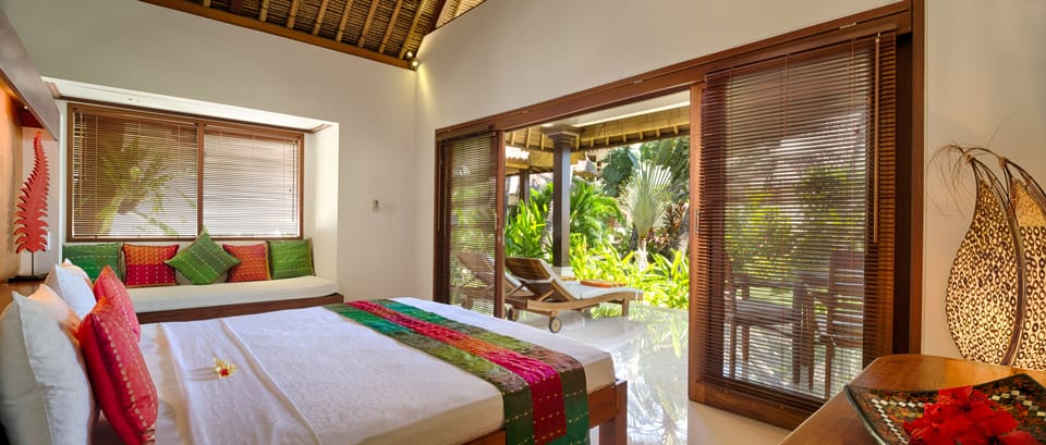 Garden Bungalow | Minibar, in-room safe, individually decorated, free WiFi