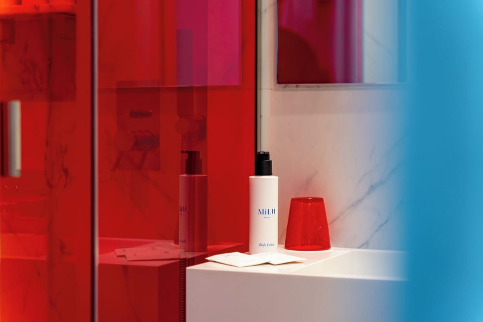 Superior Single Room | Bathroom | Shower, designer toiletries, hair dryer, slippers