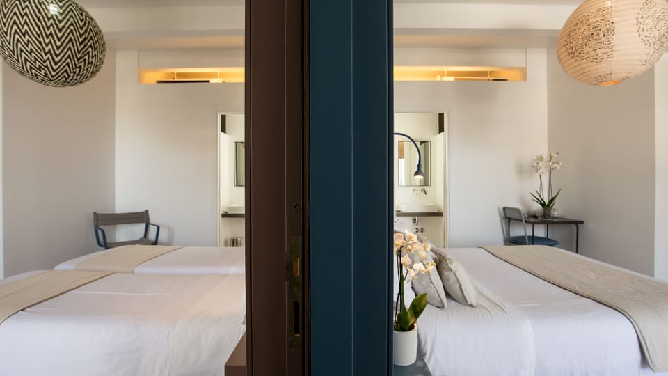Quadruple Room | In-room safe, individually decorated, individually furnished
