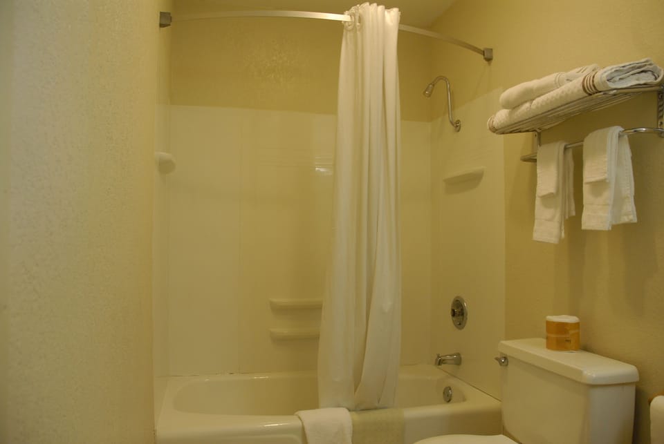 America's Best Inns & Suites Motel in Emporia