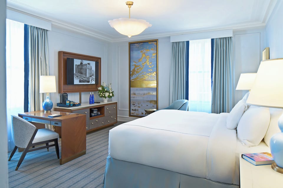 Deluxe Room, 1 King Bed | Premium bedding, in-room safe, desk, laptop workspace