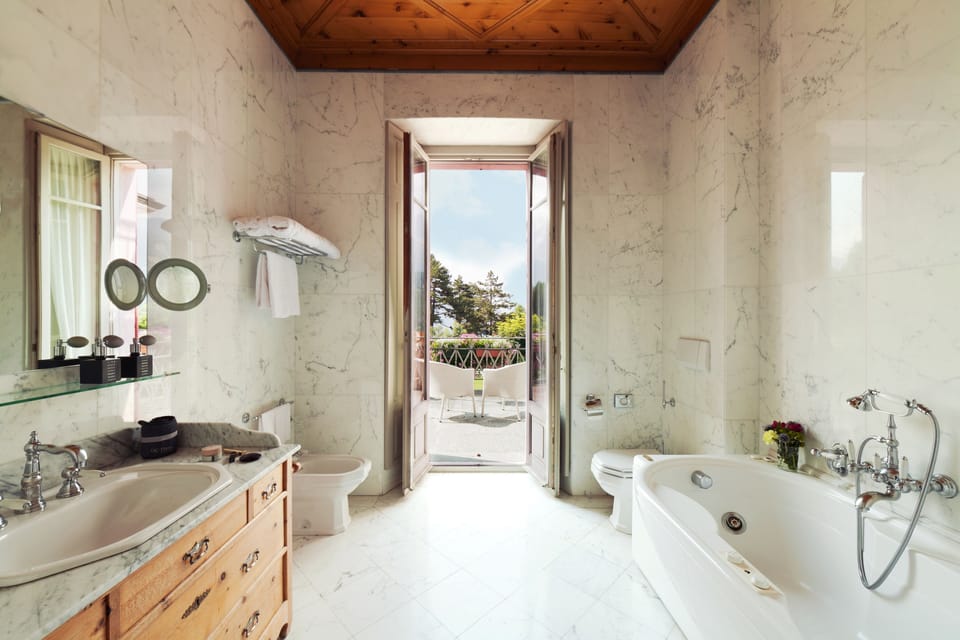 Shower, free toiletries, hair dryer, bathrobes