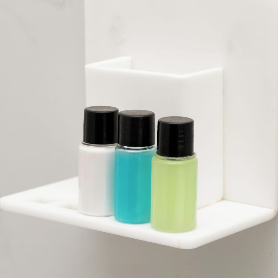 Deluxe Double Room, 1 Double Bed | Bathroom | Shower, free toiletries, hair dryer, bidet