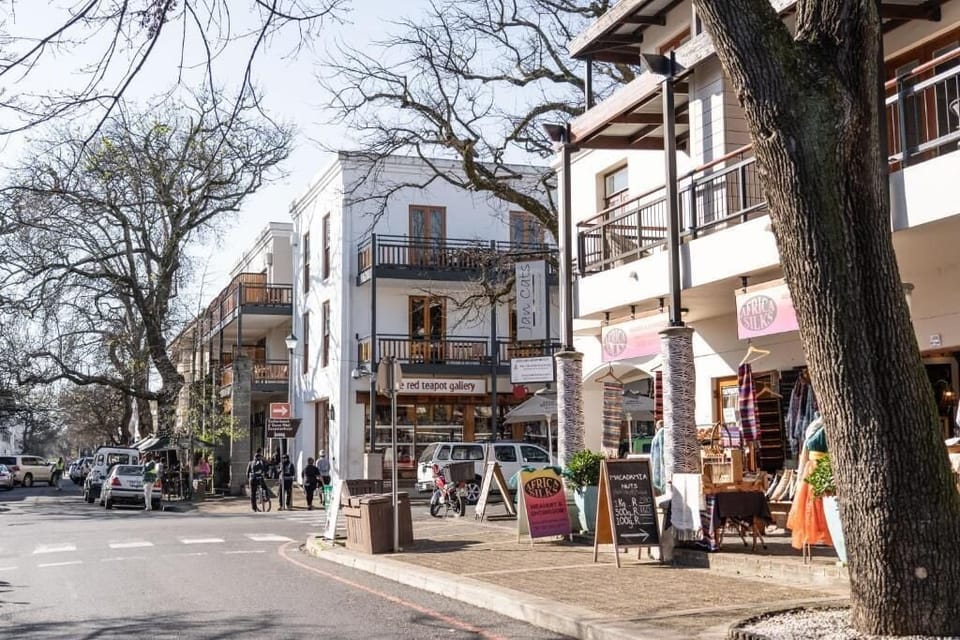 City Apartment, 3 Bedrooms, Non Smoking, City View | Street view