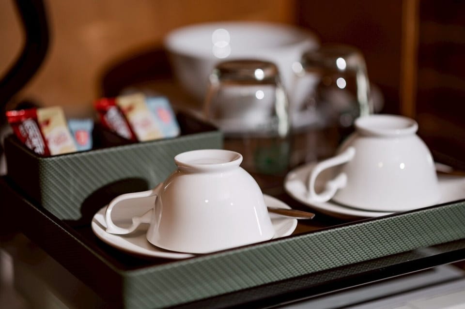 Studio Double Room | Coffee and/or coffee maker