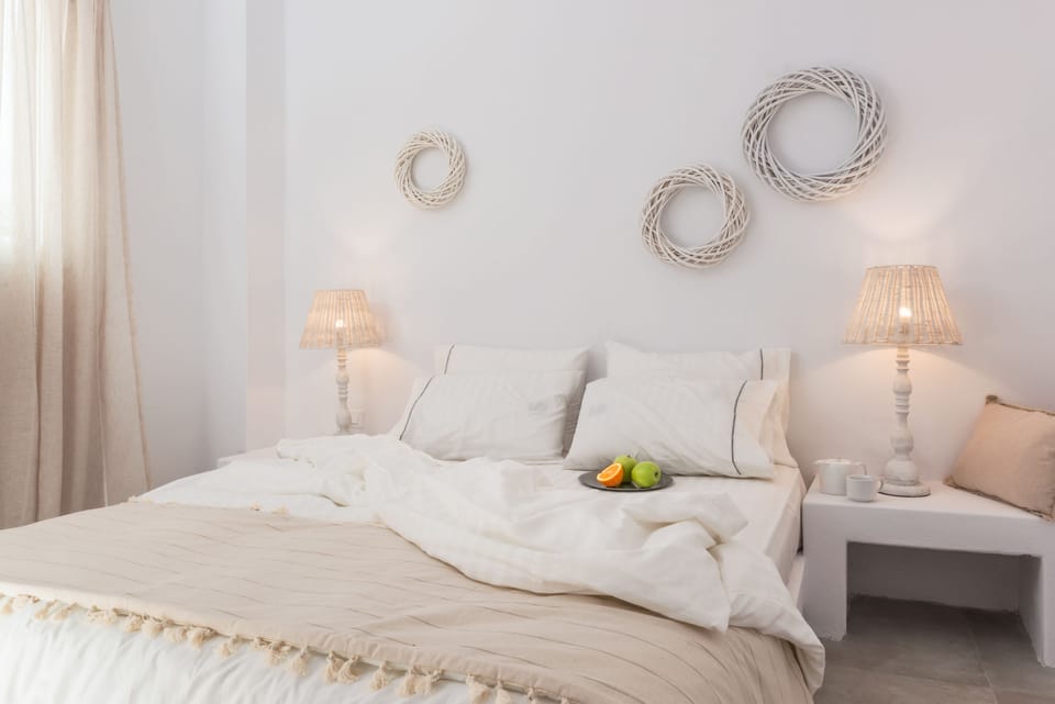 House | 1 bedroom, premium bedding, in-room safe, desk