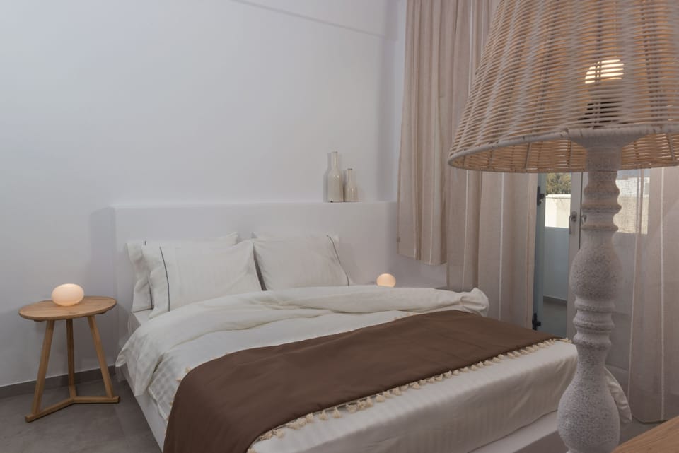 House (For 3) | 1 bedroom, premium bedding, in-room safe, desk