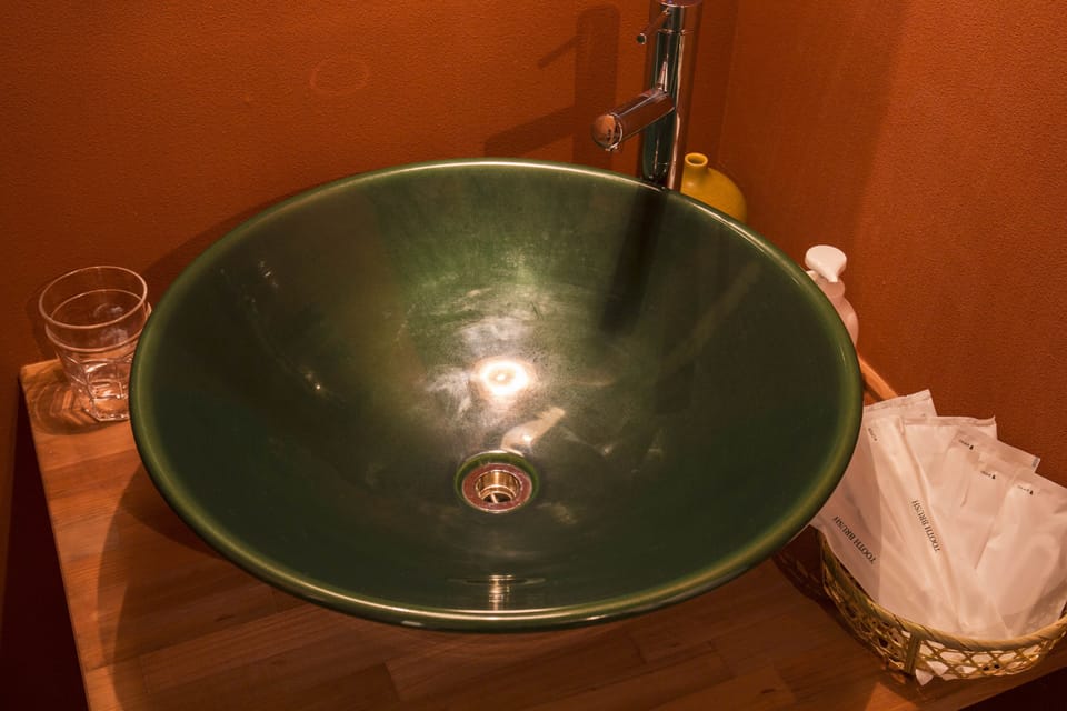 Comfort Townhome, 2 Bedrooms, Non Smoking, Garden View | Bathroom sink
