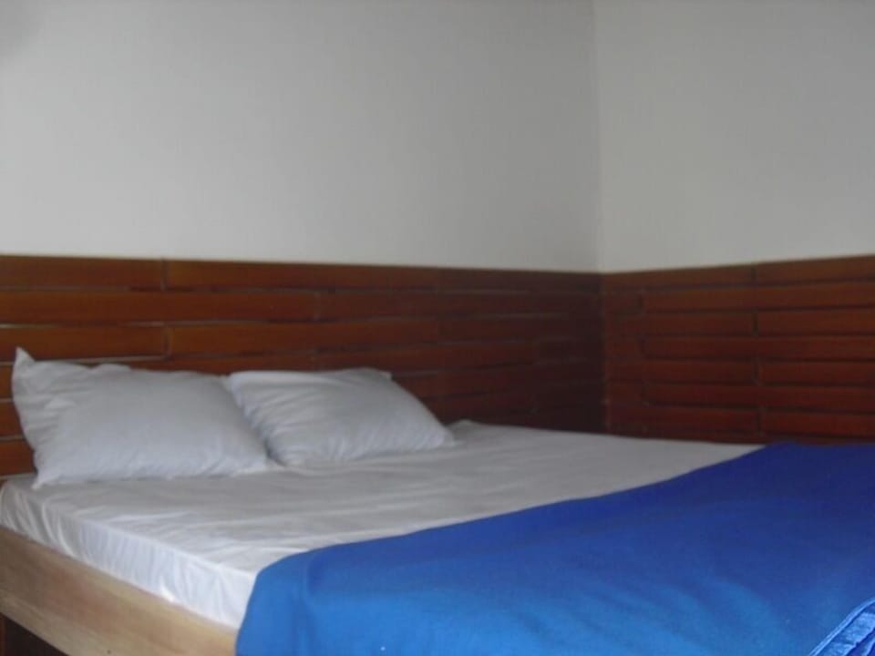 Deluxe Room, Mountain View | Bathroom | Shower