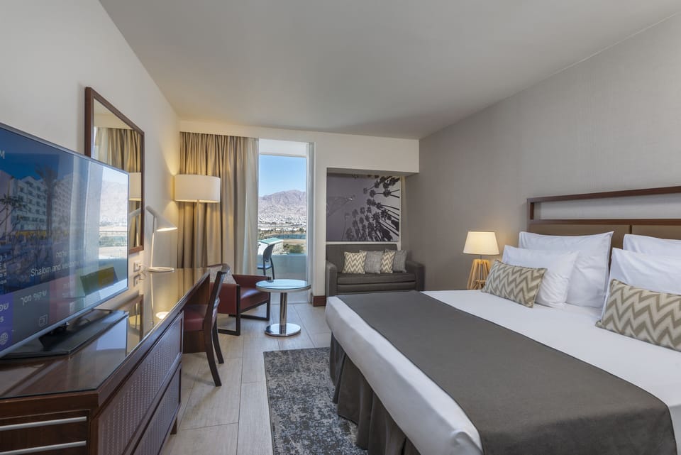 Minibar, in-room safe, desk, blackout drapes