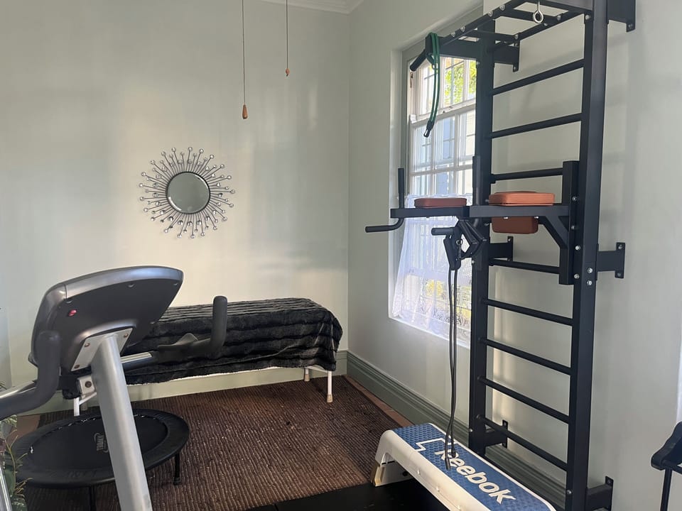 Mountain Manor Guest House & Executive Suites Bed and Breakfast in Cape Town