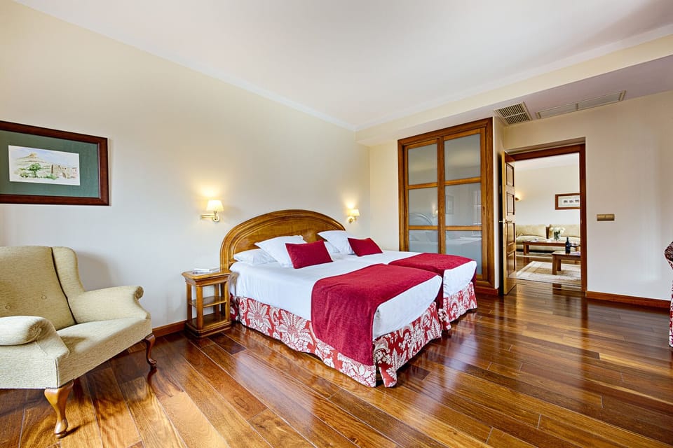 1 bedroom, minibar, in-room safe, desk