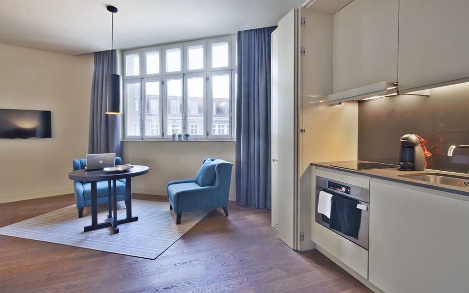 Private kitchenette