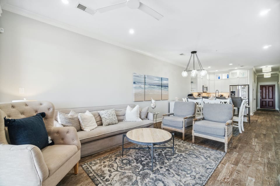 Condo, 3 Bedrooms (E302) | Living area | 45-inch TV with cable channels