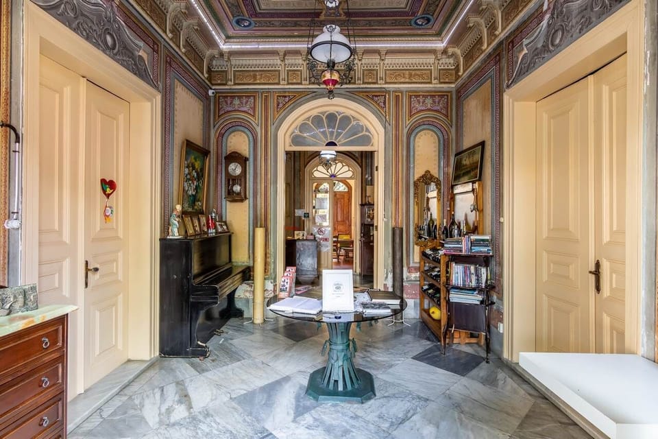 Büyükada Anastasia Meziki History Mansion Hotel in Istanbul