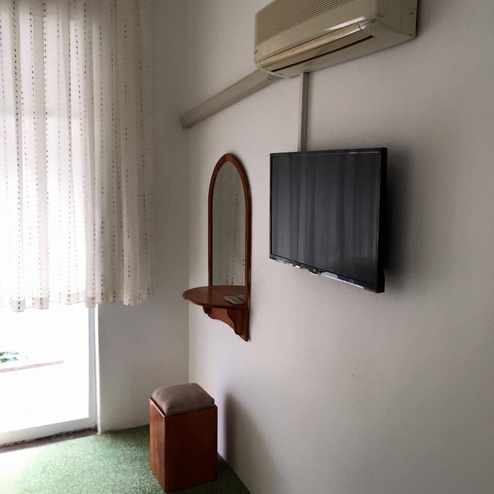 Double or Twin Room | Cribs/infant beds, free WiFi