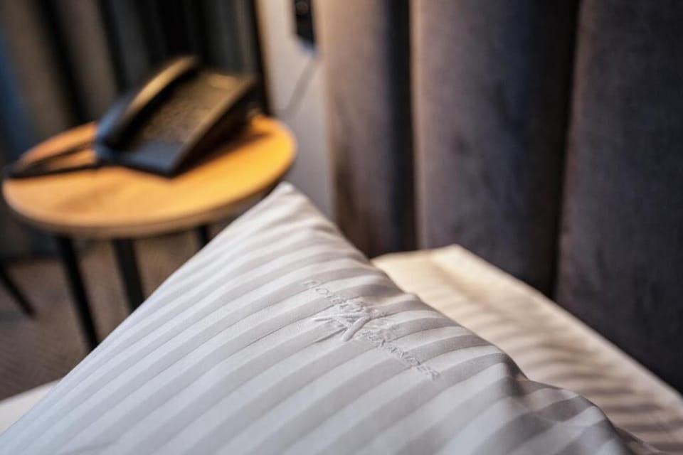 Premium Double or Twin Room | Living area | LCD TV