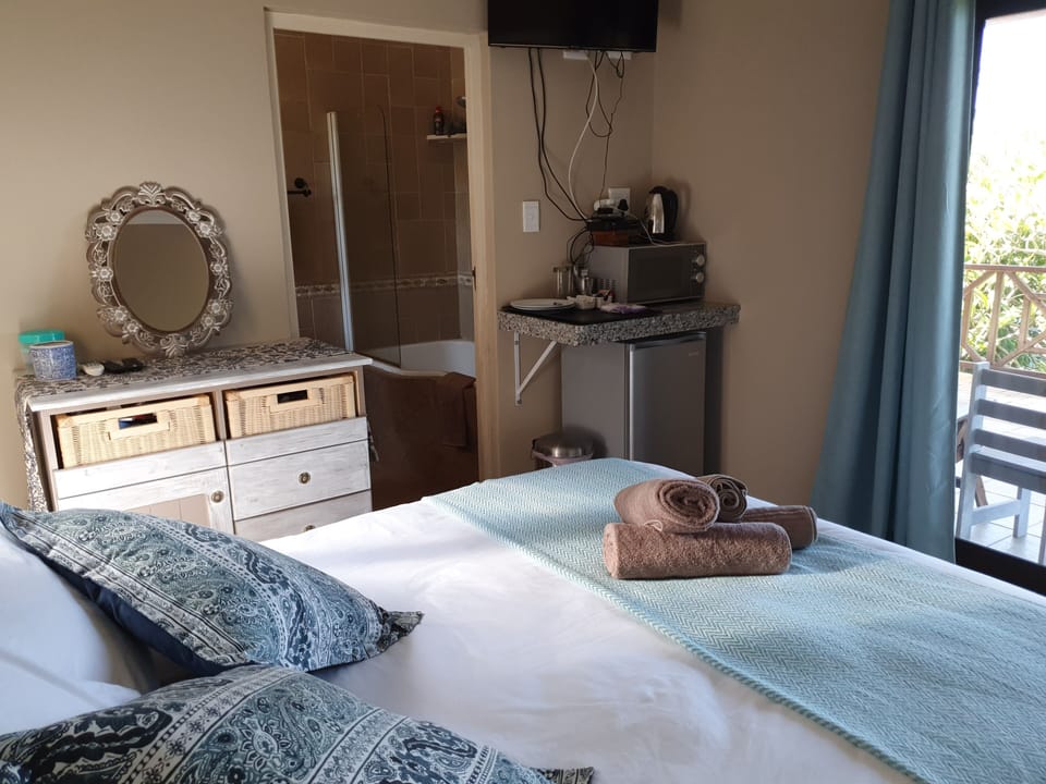Standard Double Room | Premium bedding, down comforters, in-room safe, individually decorated
