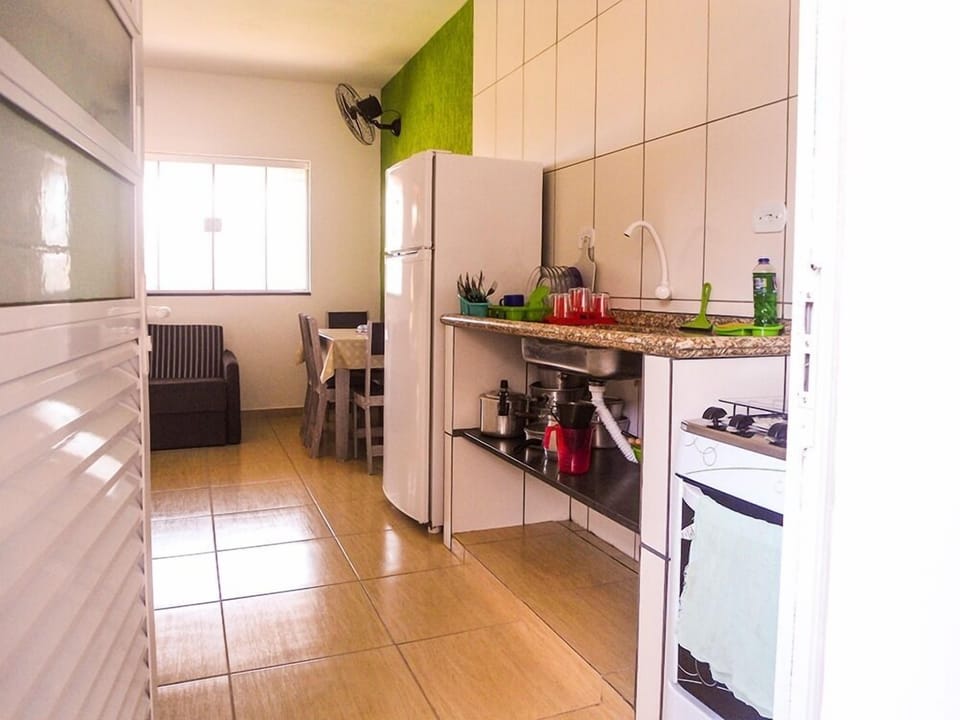 Chalet | Private kitchen | Oven, stovetop, cookware/dishes/utensils