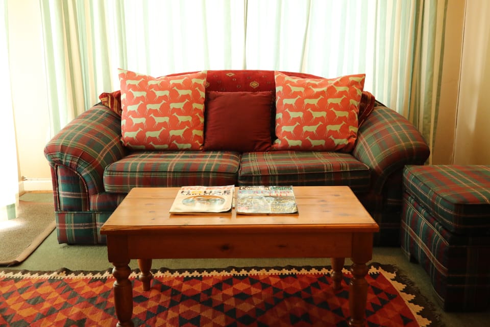 Family Room, 1 Bedroom (No. 12) | Living area | TV