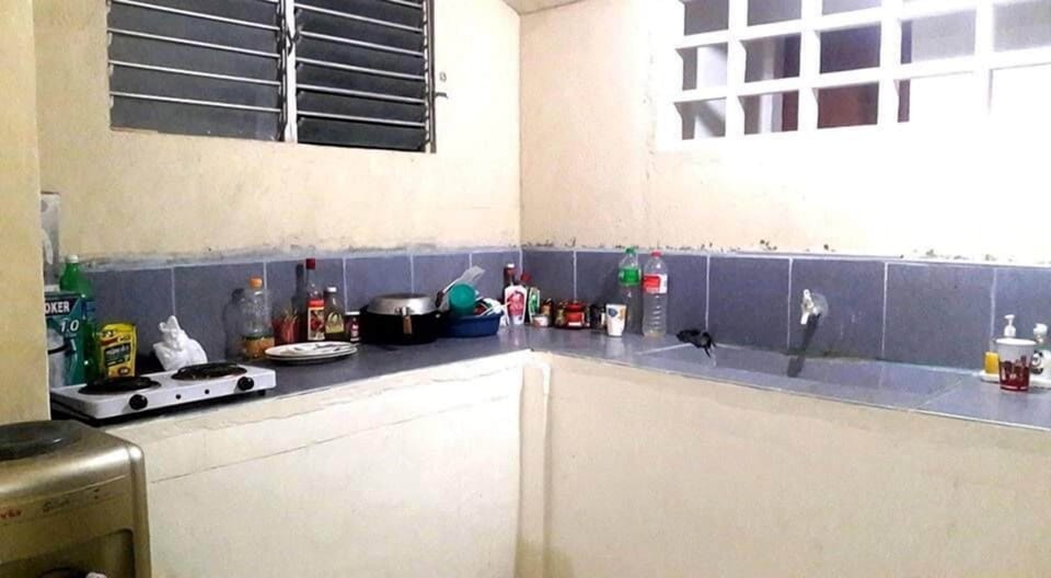 Budget Private Double Room (Shared Bathroom) | Private kitchenette | Rice cooker, cookware/dishes/utensils