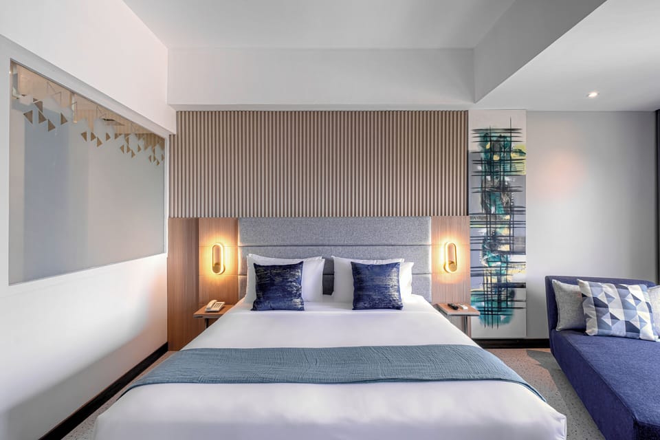Premier Room | Desk, laptop workspace, rollaway beds, free WiFi