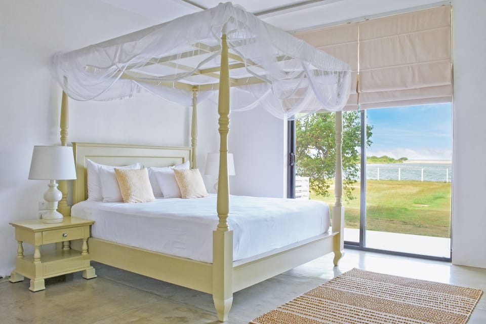 Deluxe Double Room | 5 bedrooms, premium bedding, desk, iron/ironing board