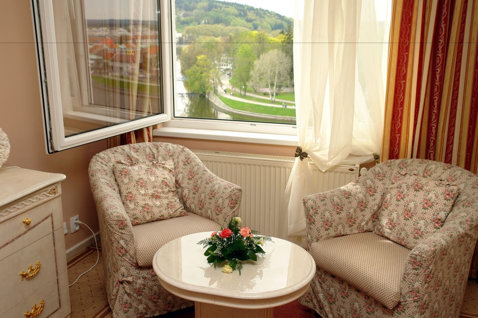 Classic Quadruple Room | Premium bedding, desk, laptop workspace, soundproofing
