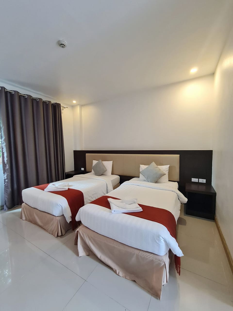 Superior Room Twin Bed 2nd,3rd Floor | Desk, blackout drapes, free WiFi, bed sheets