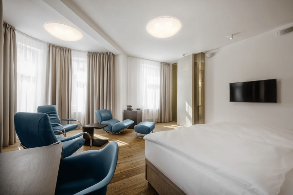 Junior Double Room, Balcony | Premium bedding, Select Comfort beds, minibar, in-room safe