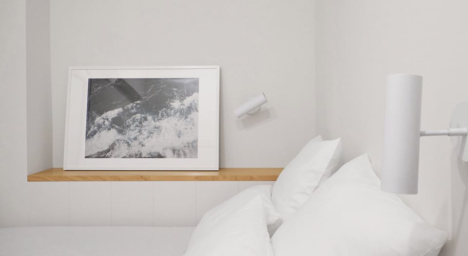 Single Room | Blackout drapes, soundproofing, free WiFi