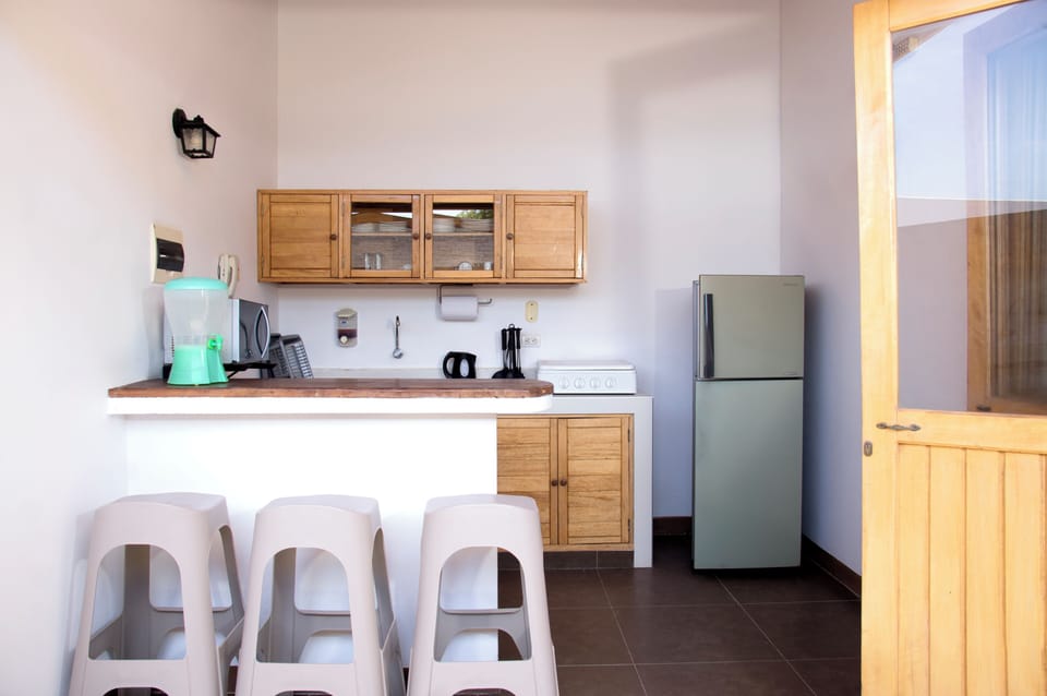 Family Bungalow, 2 Bedrooms, Kitchenette, Pool View | Private kitchenette